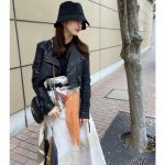 板野友美、クールなライダースコーデで魅せる大人な魅力！「コーデ似合って可愛い」