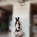 NMB48 上西怜、バニーガールや赤ビキニで魅せる抜群プロポーション