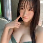 NMB48 上西怜、バニーガールや赤ビキニで魅せる抜群プロポーション