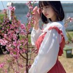菊地姫奈、ワンピース姿が爽やかな春色ポートレート披露