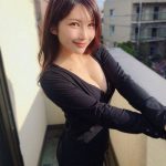 琴井ありさ、色白豊満バストを引き締める黒コーデに反響！