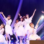 ラストアイドル、新曲リリースイベントにROLAND登場!霜降り明星からお祝いコメントも