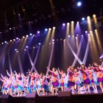 ラストアイドル、新曲リリースイベントにROLAND登場！霜降り明星からお祝いコメントも