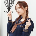 桃月なしこ、陽キャな制服ショットにドギマギ！「JKたそさん可愛すぎるんよ」