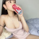 名取くるみ、同棲感あふれる無防備ショットで悩殺！「干物女子最高です」