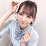 鈴原りこ、美尻ラインで魅了するスクール水着のONとOFF