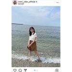 HKT48 田島芽瑠、浜辺で清涼感あふれるデート風ショットに反響！「夏の天使ですね」