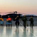 『リコカツ』永山瑛太ら"チーム航空救難団"の無駄に！？格好よいカットに絶賛の声！ 「とにかくかっこいい」「映画のワンシーンみたいｗ」「絵になる！！」「めちゃくちゃかっこいいっす」