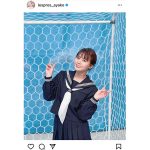 井桁弘恵、素足で撮影したナチュラルポートレート公開