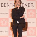 岡田結実が男装姿で登壇したデンタルラバー会見で21歳の誕生日サプライズ！「誕生日プレゼントは友達が欲しい。リリーフランキーさんと友達になりたい。」