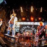 【ライブレポート】これぞUVERworldの最新形態。初披露曲も含め観客と作り上げたステージ！＜JAPAN JAM 2021＞