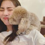 石川恋、愛犬"ちぇる"の好き好き攻撃！？4コマ漫画風ショットに「可愛い過ぎるる～」と話題