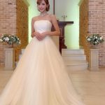 明日花キララ、圧倒的な美を放つウェディングショットに反響ぞくぞく！