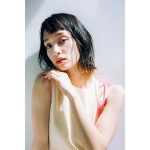 剛力彩芽、「子供のままじゃ、いられない」週刊誌『FLASH』で大人カワイイ姿を披露！