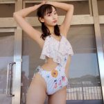 日野アリス、ツインテールで魅せる美尻バックショット！