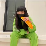 渡辺直美が長くてカラフルなネイルを披露！「自炊は捨てました」