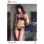 深海まき、ランジェリー姿のセクシーグラビアを披露！「セクシーすぎます」