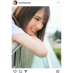 日向坂46 小坂菜緒、横顔で微笑む写真集アザーカットが話題