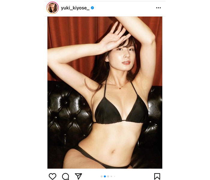 清瀬汐希、黒水着姿で自身のファンクラブ立ち上げを告知！