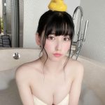 森嶋あんり、お風呂でアヒルを頭に乗せたオフショットが話題！