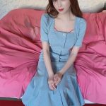 森咲智美、セクシービキニで手錠をかけられたフェチショット公開！