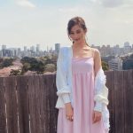 中条あやみ、横顔で微笑むワンピースコーデに釘付け！