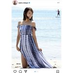 佐野真彩、海に映える爽やかワンピースショット公開