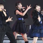 ツインタワー復活！峯岸みなみ卒コンに秋元才加と宮澤佐江が登場