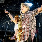 【ライブレポート】これぞUVERworldの最新形態。初披露曲も含め観客と作り上げたステージ！＜JAPAN JAM 2021＞