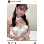 森咲智美、デコルテ披露のドレスコーデに反響ぞくぞく