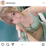 阿久津真央、緑の競泳水着で美乳チラリ「さ、最高です」