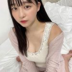 我妻ゆりか、リアルな部屋着姿にファンドキドキ！
