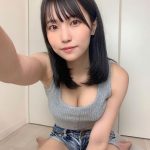 坂東遥、ヘソ出し“おうちグラビア”で魅せる健康美