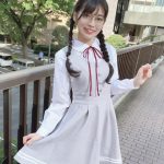 【委員長！】藤田いろは、三つ編みヘアの制服コーデにキュン！