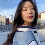 重盛さと美、ペロッと舌出した色っぽいプライベートショットを披露！「女神ですか？」