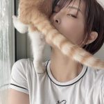 ききまる、愛猫ちゃちゃまると癒しの2ショットを披露！「いつ見ても綺麗」「可愛い」