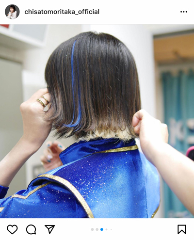 森高千里、ミニスカートとニーハイブーツのライブ衣装を披露！「最高のライブをありがとう」
