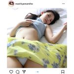 街山みほ、グラビアを超えた情感ポーズに悩殺