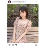 道重さゆみ、ドット柄のワンピースで放つ清涼感