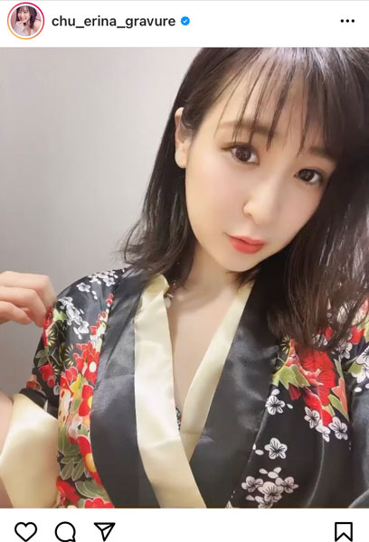 中崎絵梨奈、和服の隙間でチラリズム