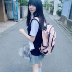 真っ白なキャンバス 小野寺梓、制服姿で一緒に帰る下校シーンが好評！