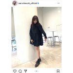 乃木坂46 新内眞衣、大人カワイイ黒一色のモノトーンコーデを披露