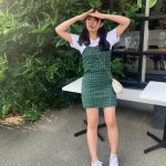 豊田ルナ、黒髪ツインテールに合うスニーカーコーデを紹介
