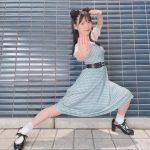 上坂すみれ、チュン・リー風の髪型で格闘ポーズ！