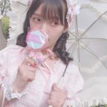 上坂すみれのロリータファッションに「最高に毛深いです」の声！