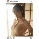 由良朱合、エモい光に包まれたポートレート公開