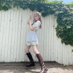 ニジマス 吉井美優、爽やか新衣装で魅せる“絶対領域”にファン歓喜