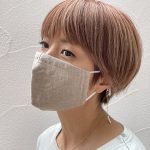 hitomiが提案する新しい大人女性の「マスクスタイル」に注目！