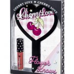 ViVi10月号通常版で宮脇咲良がアジアブランド大使をつとめるコスメブランド「Flower Knows」の豪華付録が実現！