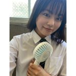 深尾あむ、夏の制服自撮りをお届け！「夏バテに気をつけよう〜」